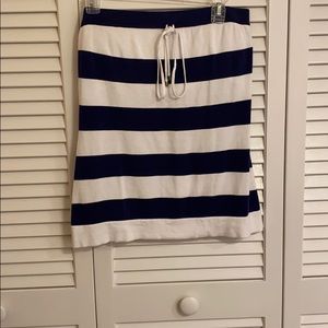 Large navy and white  Lilly Pulitzer strapless top